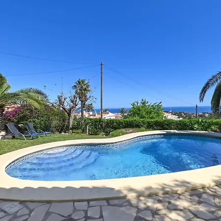Lau Villa *
