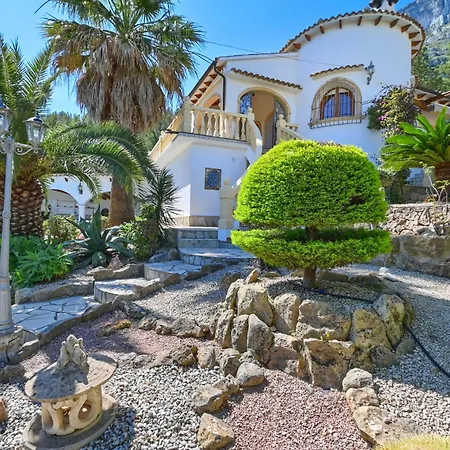 Lau Villa Denia