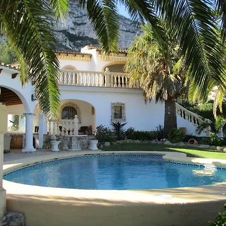 Villa Lau *