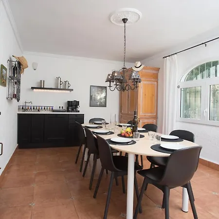 Lau By Aguilarent Dénia