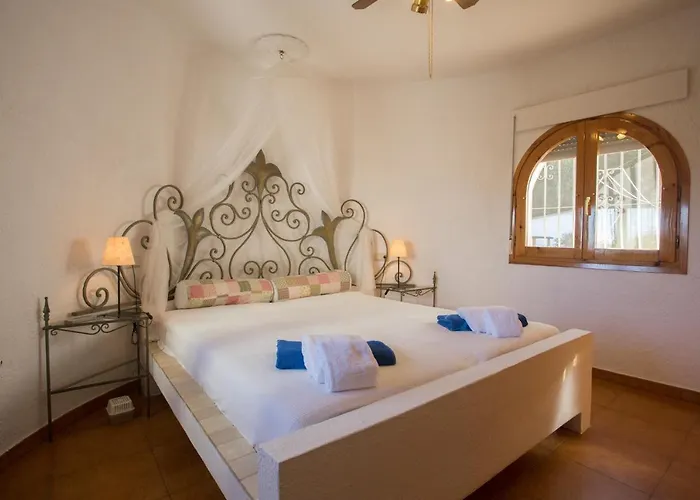 Villa Lau By Aguilarent