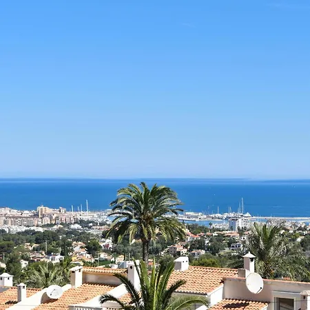 别墅 Lau By Aguilarent