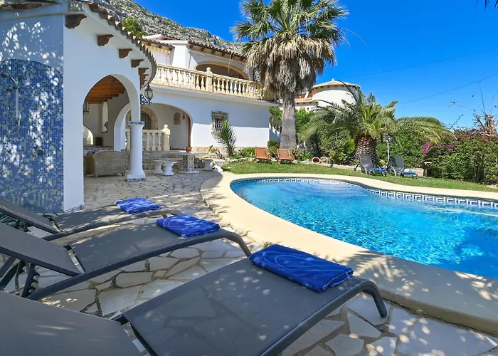 别墅 Lau By Aguilarent